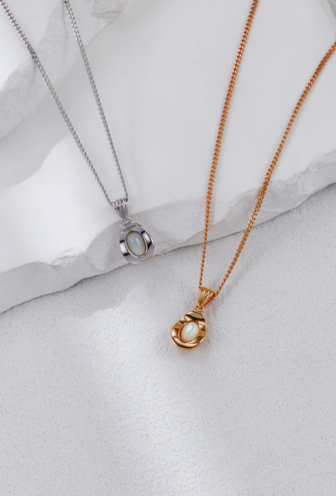 Silver White Shell Oval Necklace