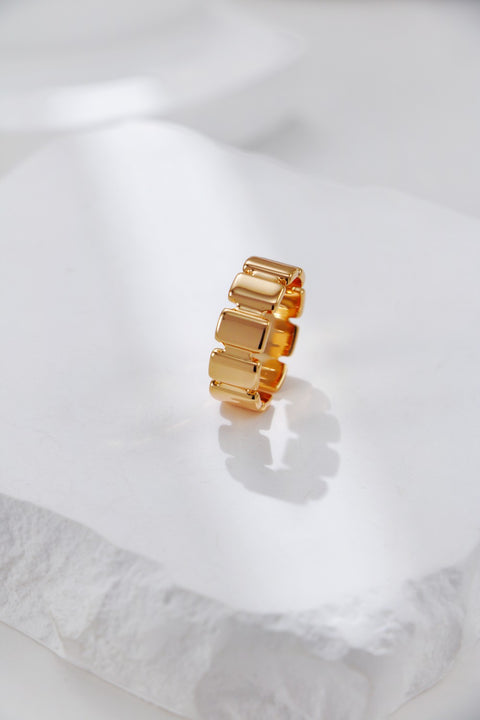 Gold Plated Rectangle Link Ring