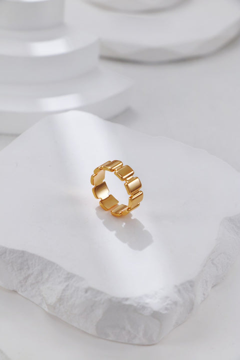 Gold Plated Rectangle Link Ring