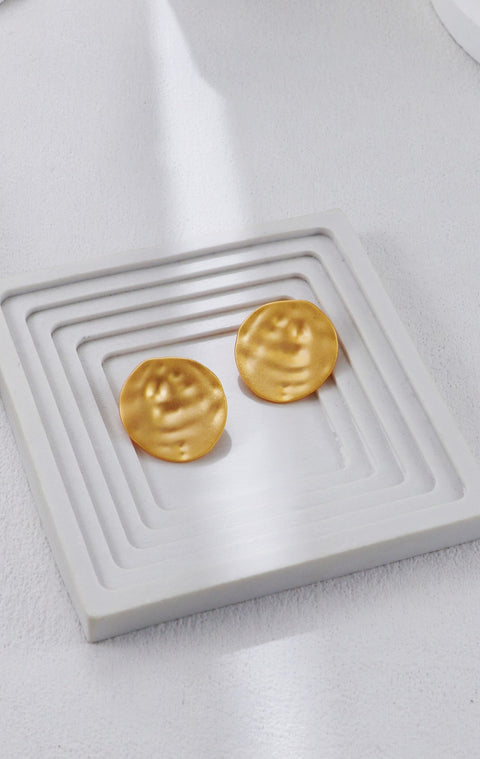 Gold Plated Matte Shell-Like Stud Earrings