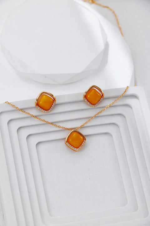 Gold Plated Zirconia Amber Statement Pendant Necklace