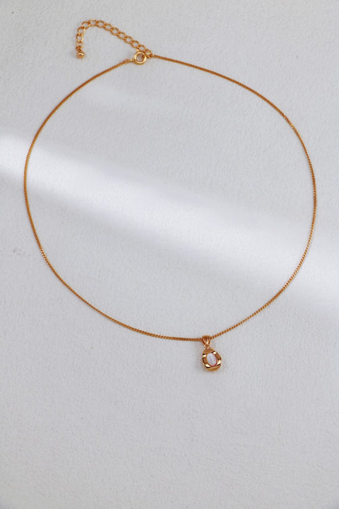 Gold Plated White Shell Oval Necklace