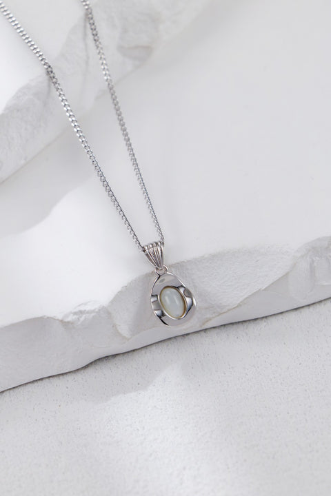 Silver White Shell Oval Necklace