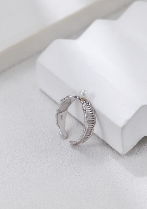 Silver Harp Style Pearl Ring