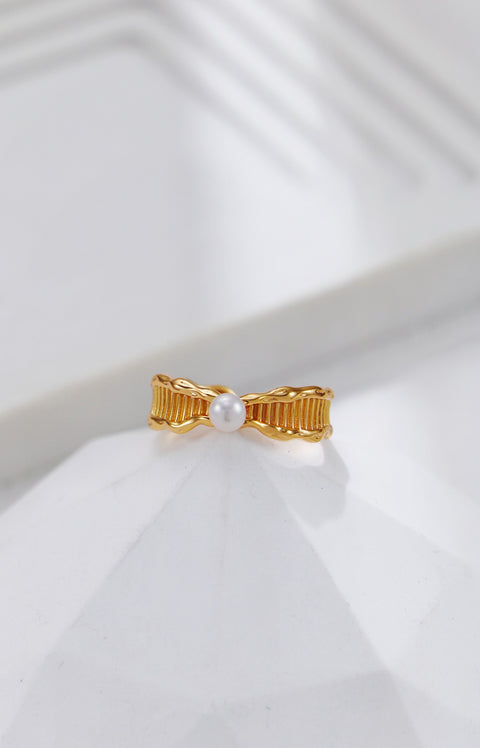 Gold Plated Harp Style Pearl Ring