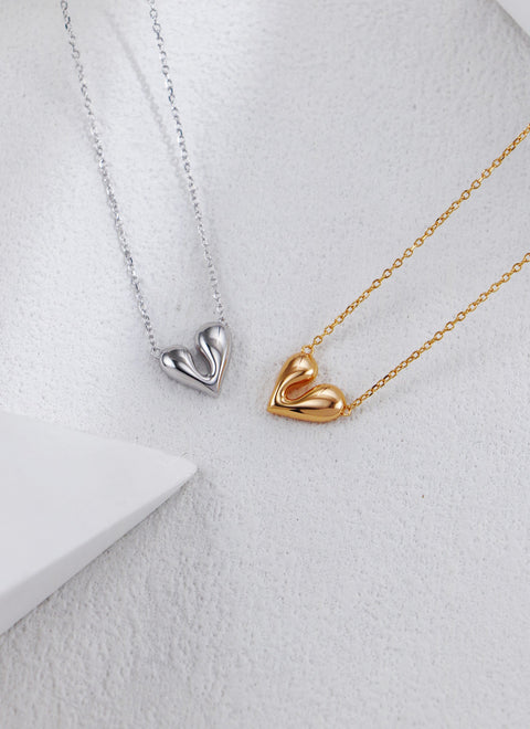 Silver Irregular Heart Shapes Necklace