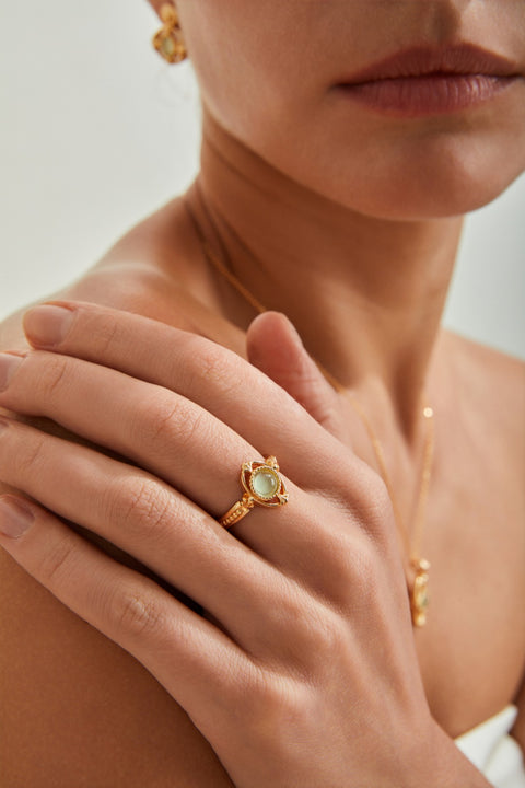 Gold Cape Emerald Open Ring